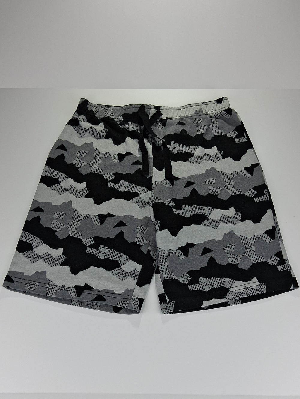 Boys Arizona Jean Co. Pajama Shorts Size Medium (10/12) Black and Gray Camo - Picture 1 of 4